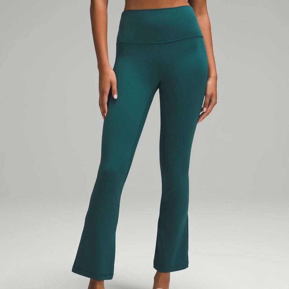 Lululemon Align High-Rise Mini-Flared Pant *Extra Short